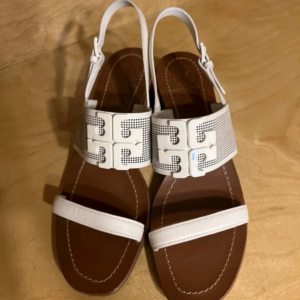 Tory Burch Lowell II Ladies Size 8 White Leather Sandals - Picture 3 of 13